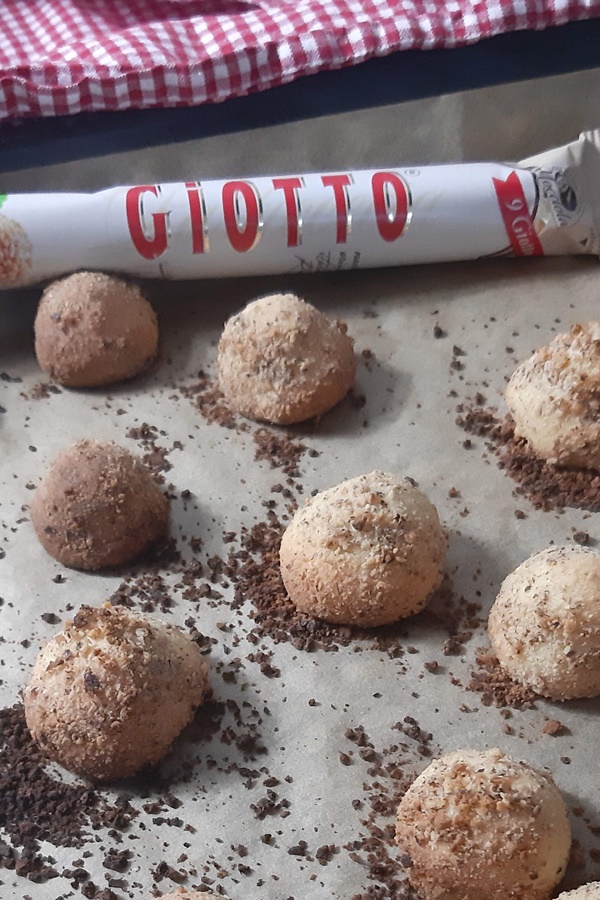 Giotto Im Plätzchenteig - Backen Mit Giotto Macht Spaß | Honey ...